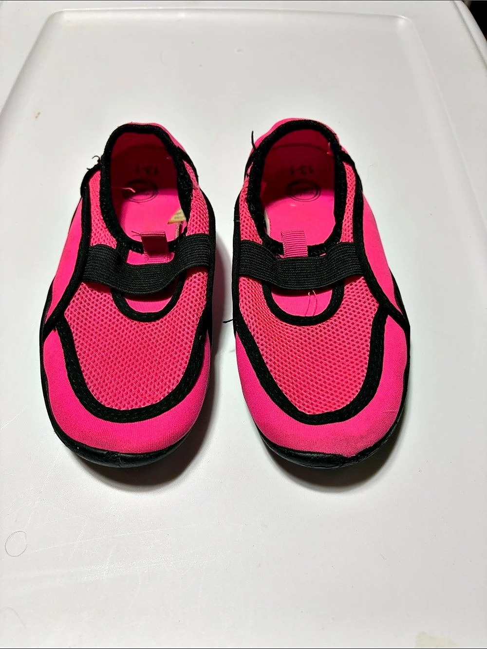 Wonder Nation Girls Water Shoes Pink & Black - Size 13/1